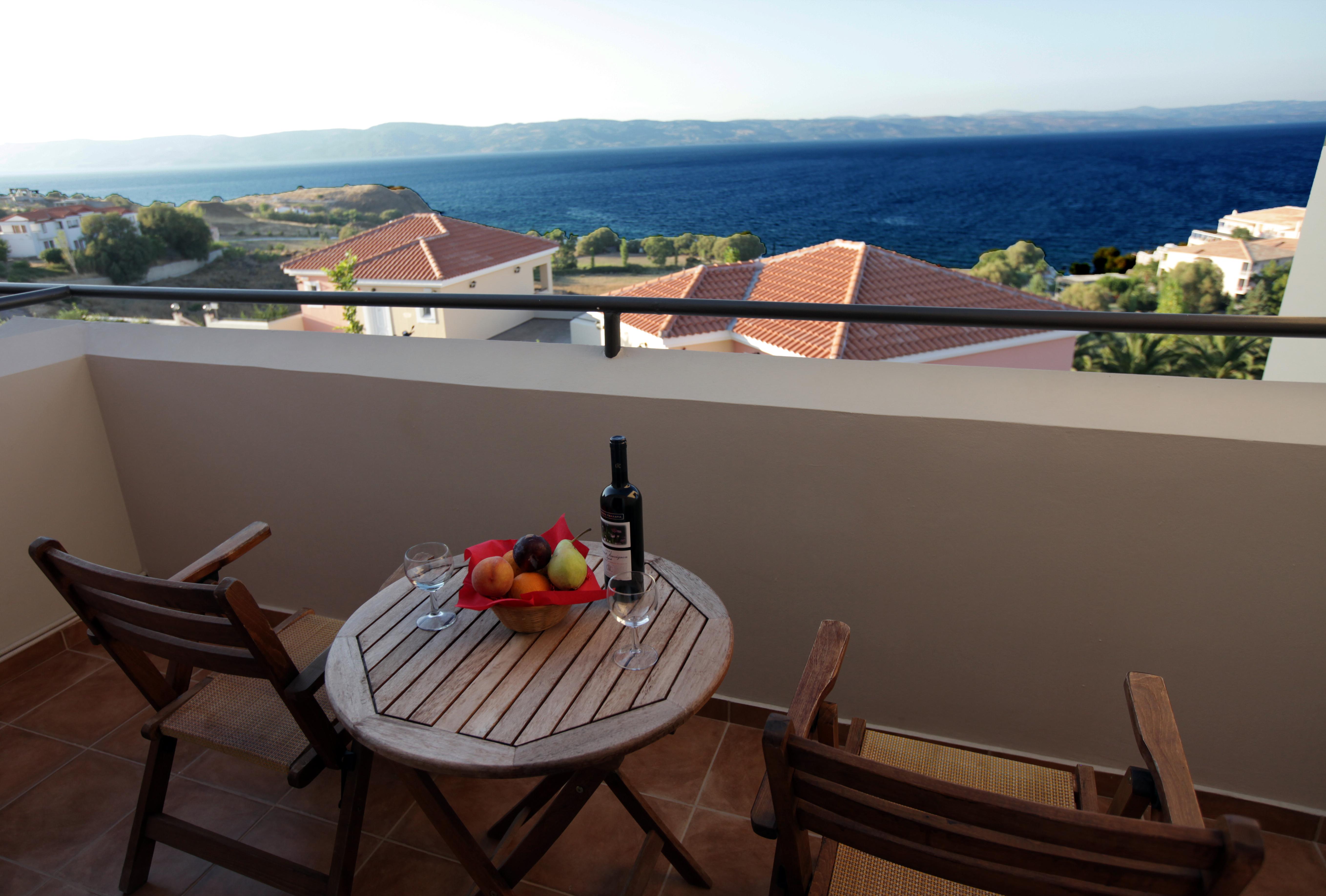 Sunrise Resort Hotel Mithimna Exterior foto