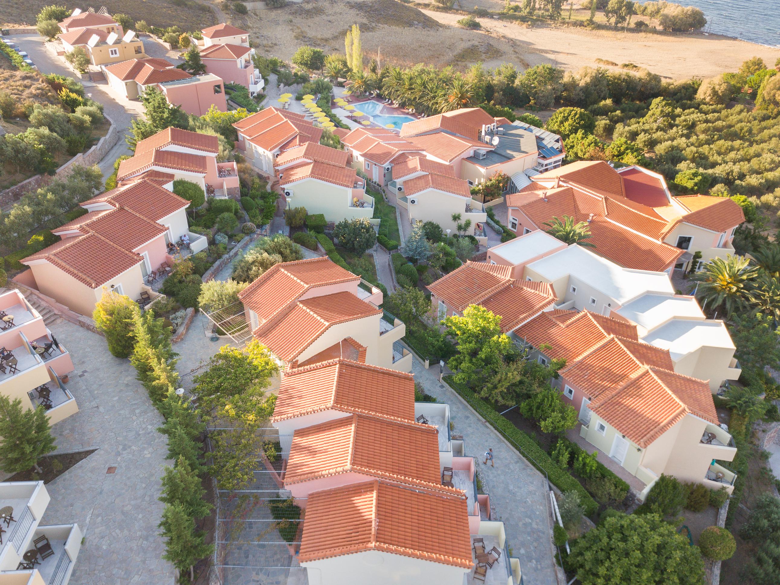 Sunrise Resort Hotel Mithimna Exterior foto